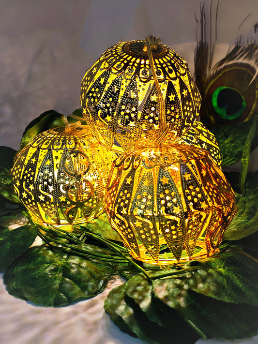 Moroccan Metal Ball LED Toran String Lights